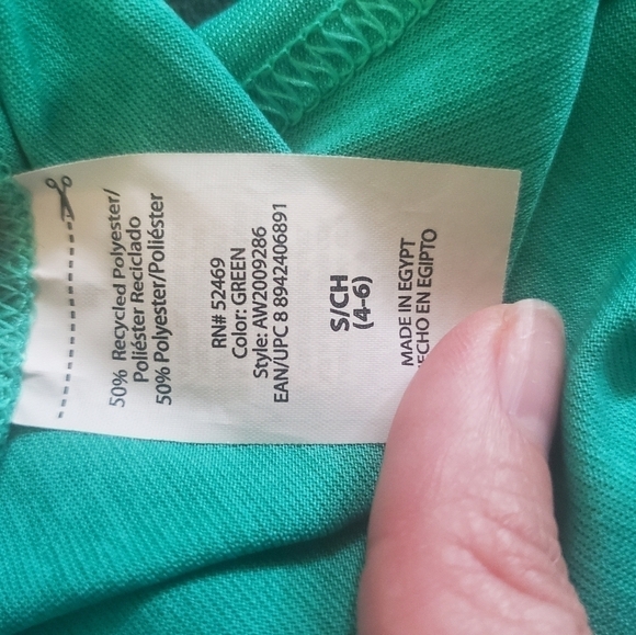 2 Athletic tank tops bundle - Picture 7 of 7